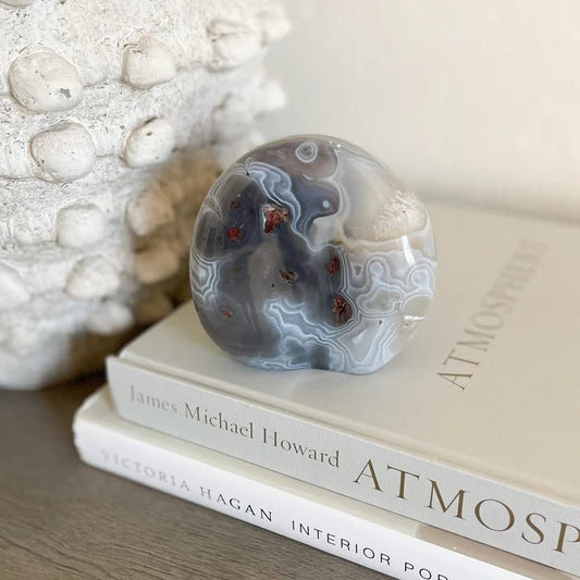 Creating a Focal Point: Using the Orca Agate Freeform in Your Entryway