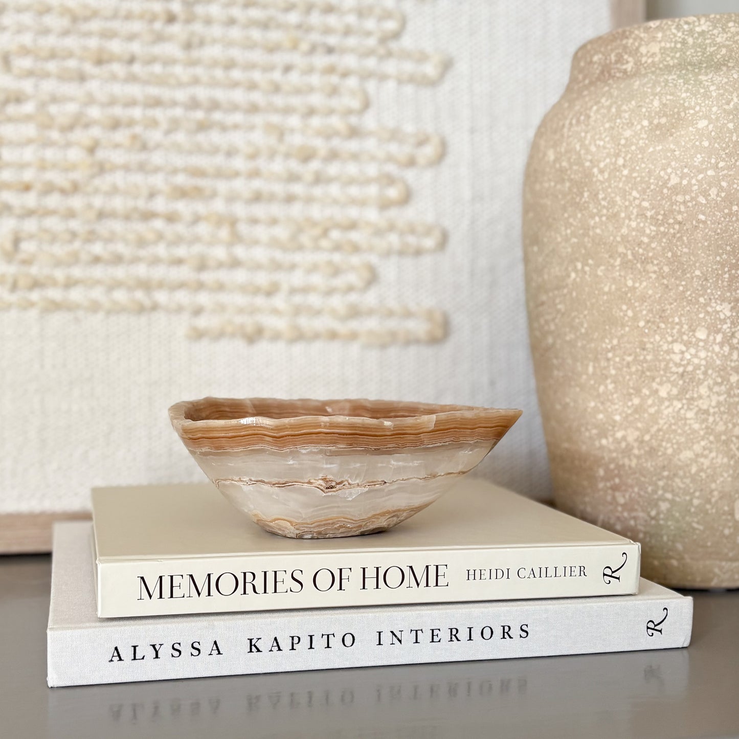 brown and white onyx coffee table bowl
