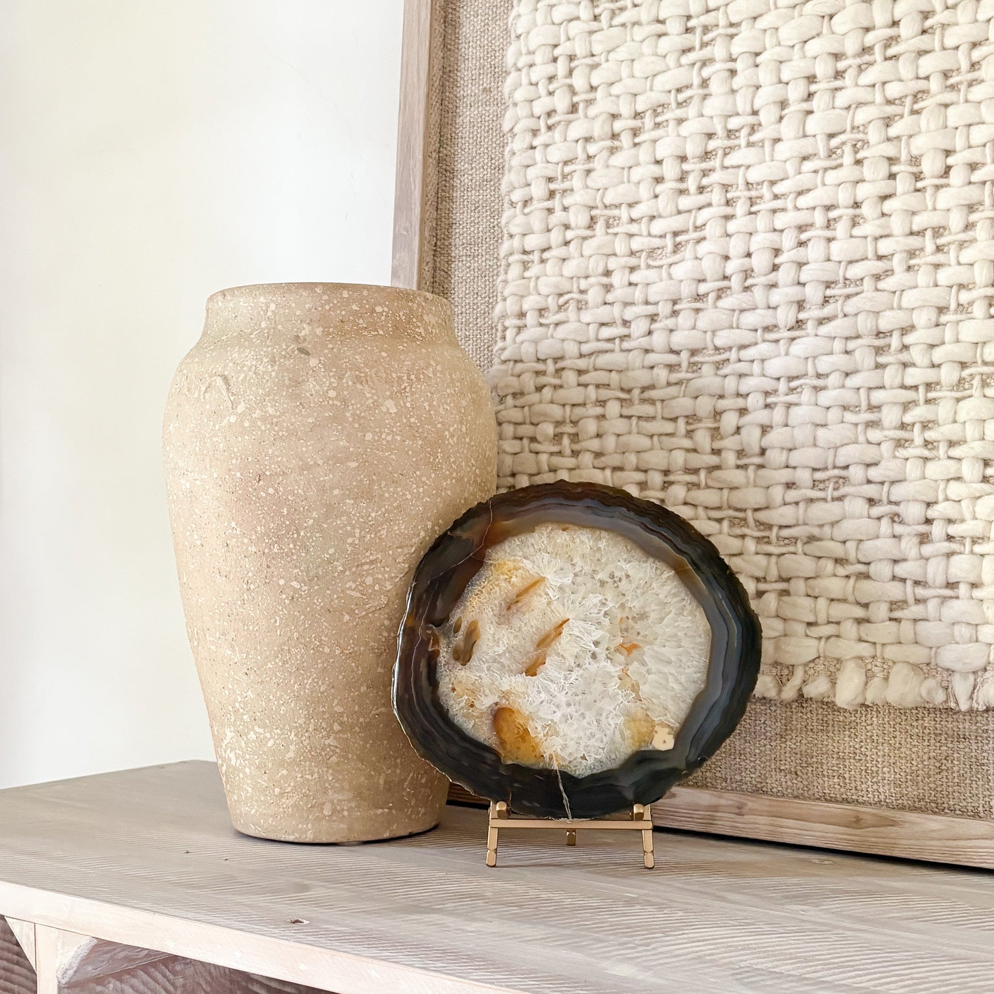natural brazilian agate decor