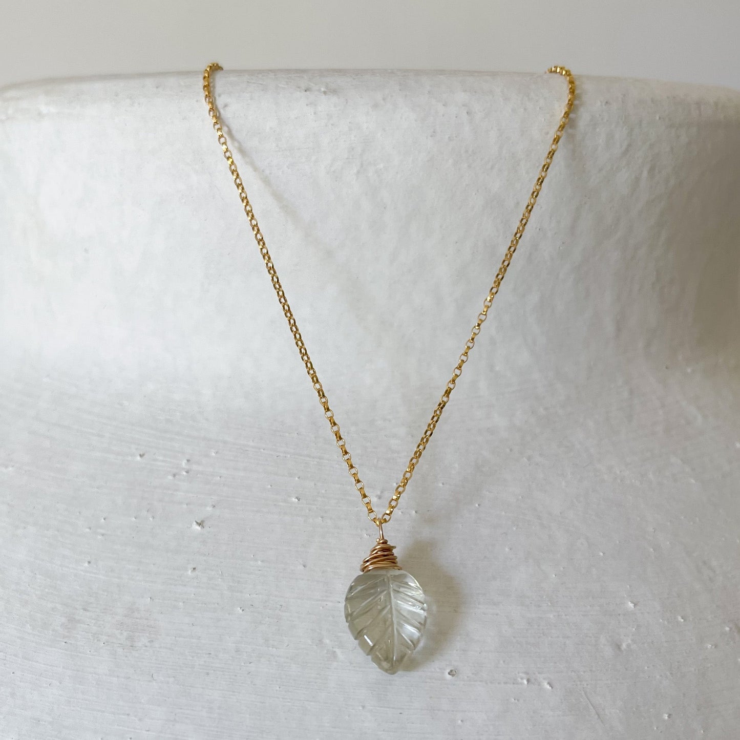 handmade green amethyst pendant necklace