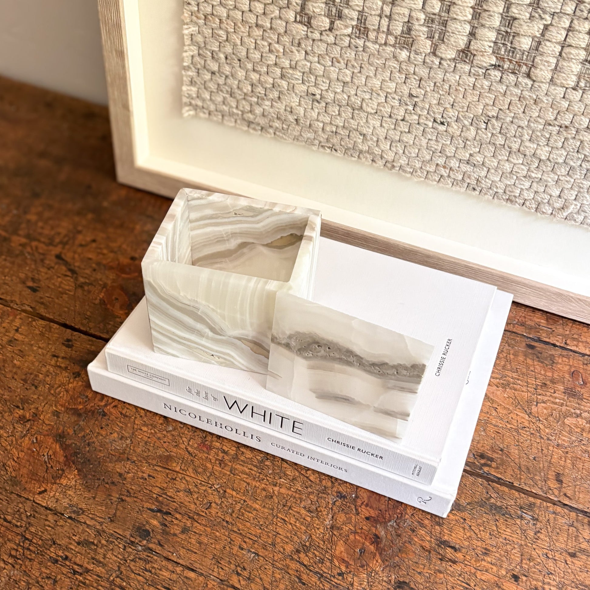 decorative lidded onyx box