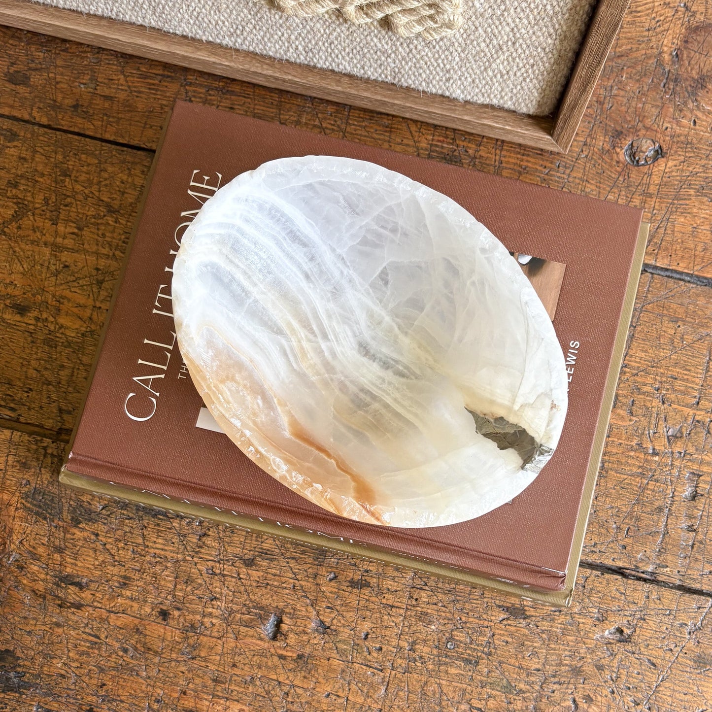 onyx home decor