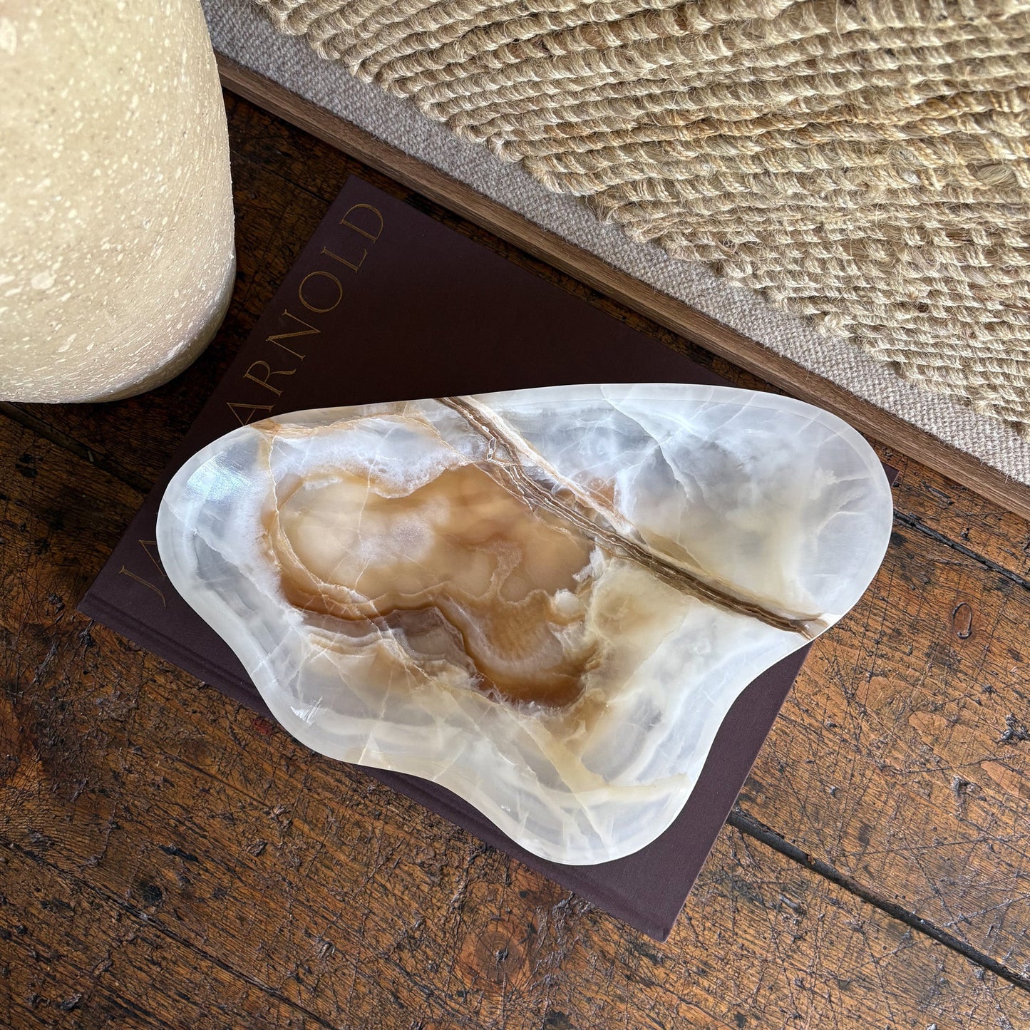 onyx home decor