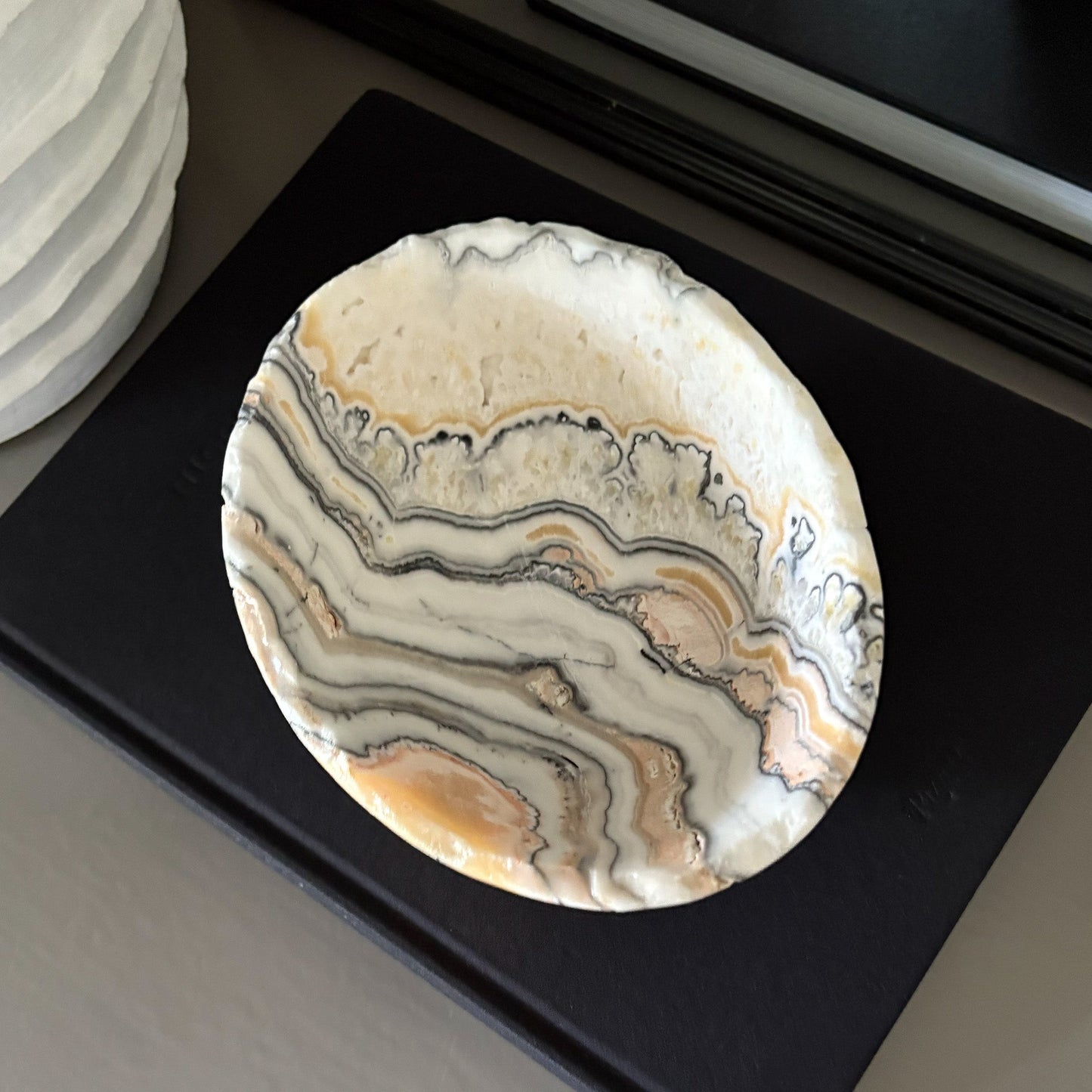 onyx home decor