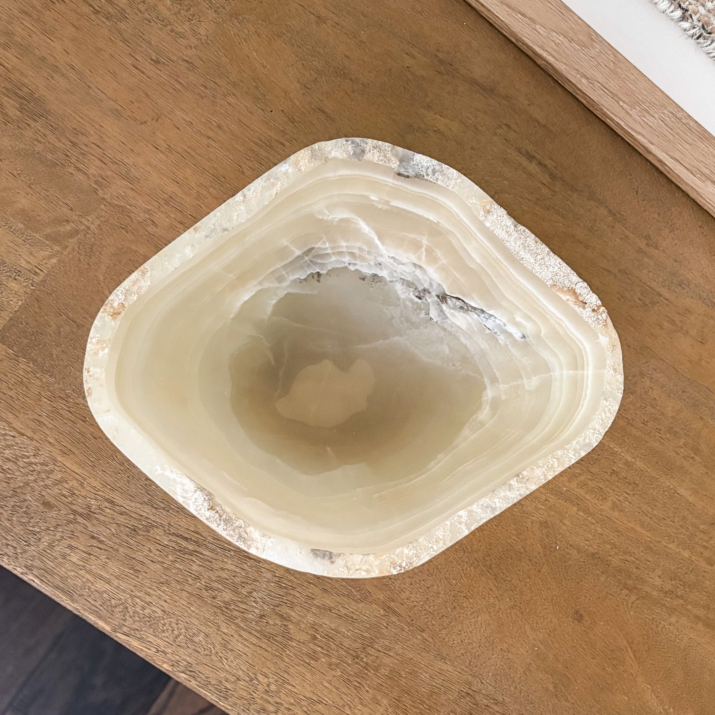 Modern grey onyx decorative bowl with polished finish and natural mineral patterns