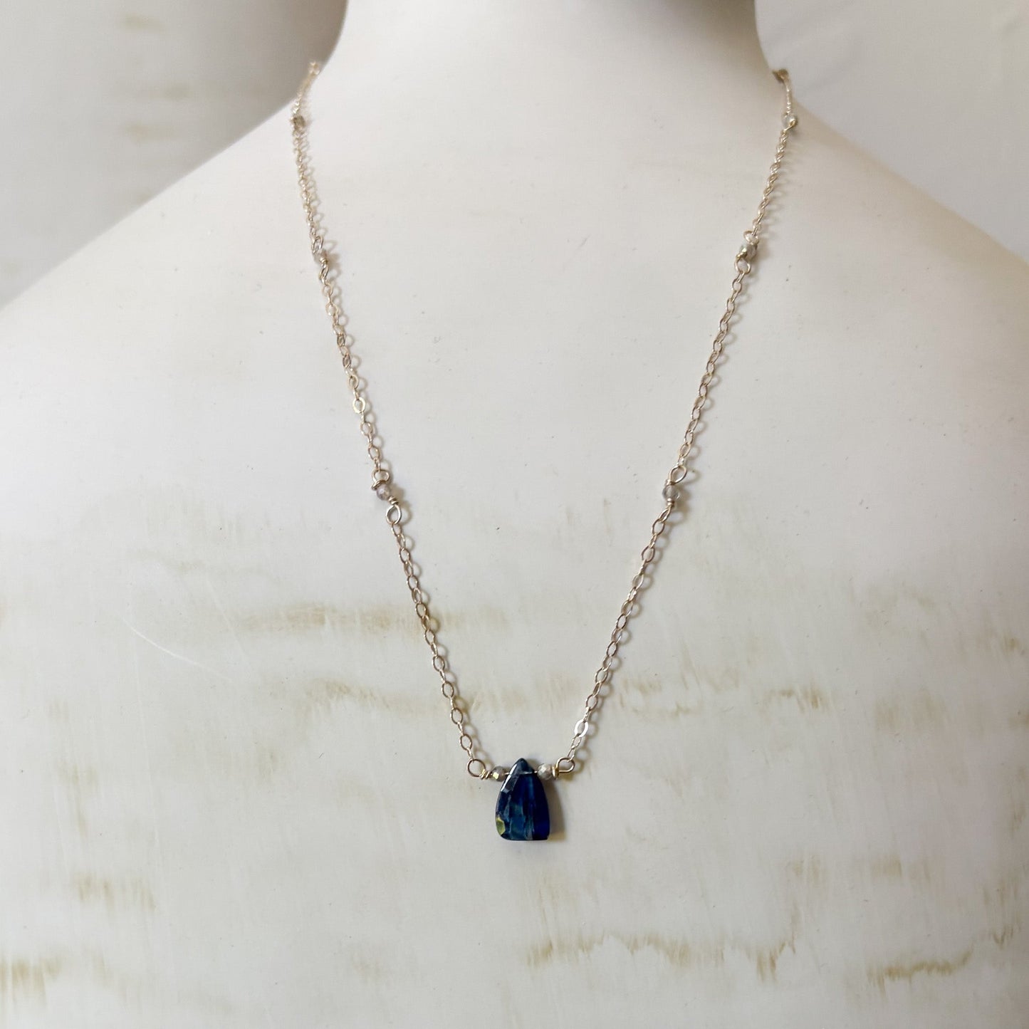 modern minimalist necklace