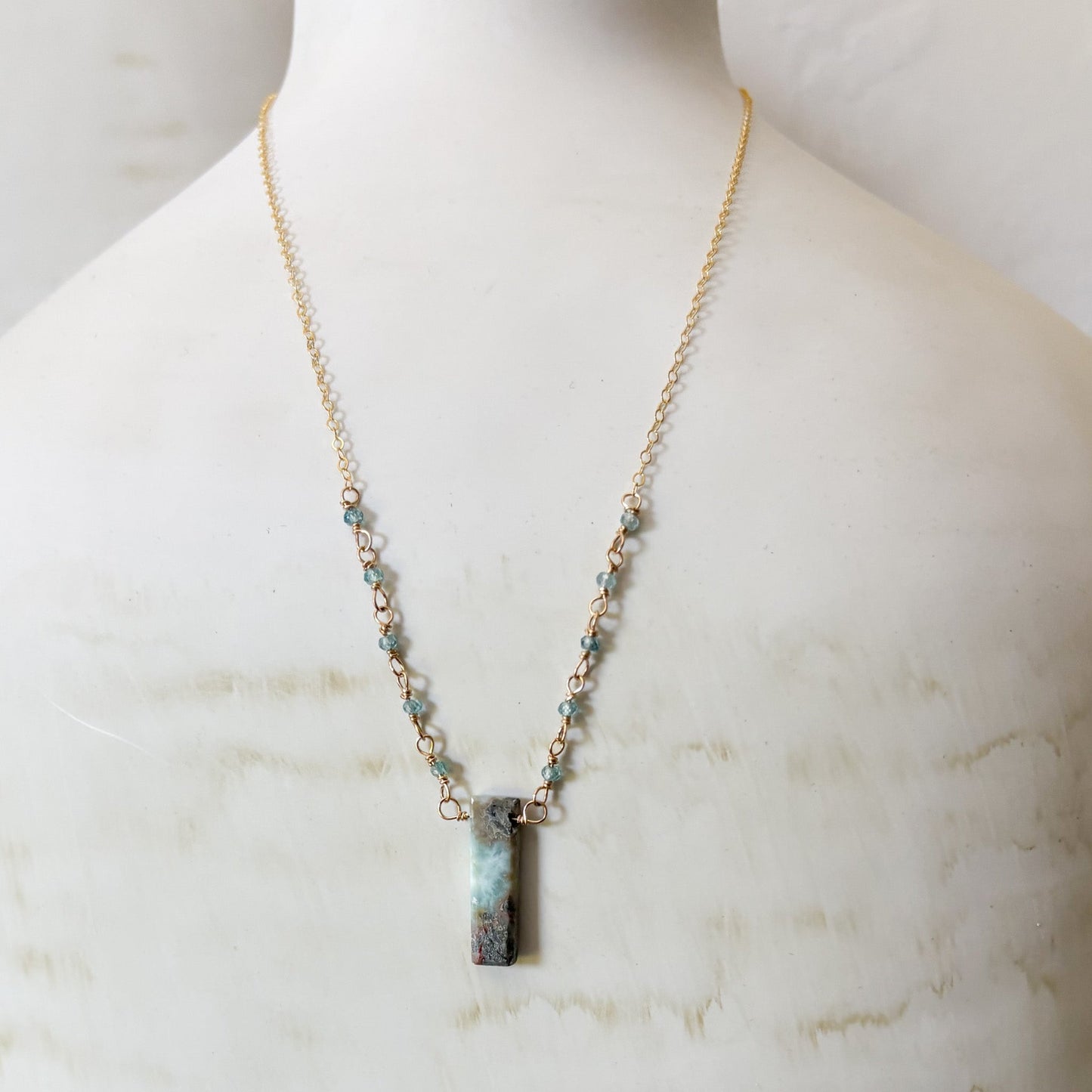 Larimer Gold Pendant Necklace