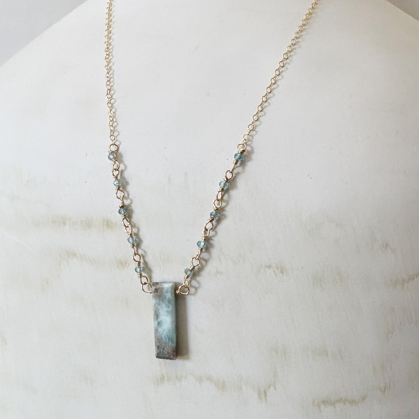 Larimer Gold Pendant Necklace