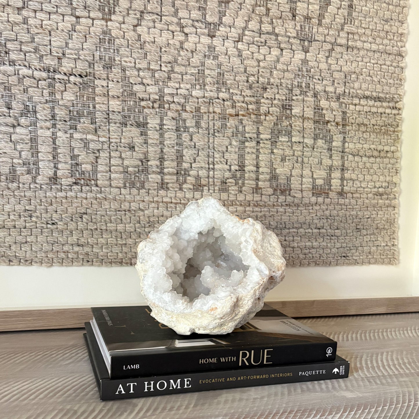 neutral home decor