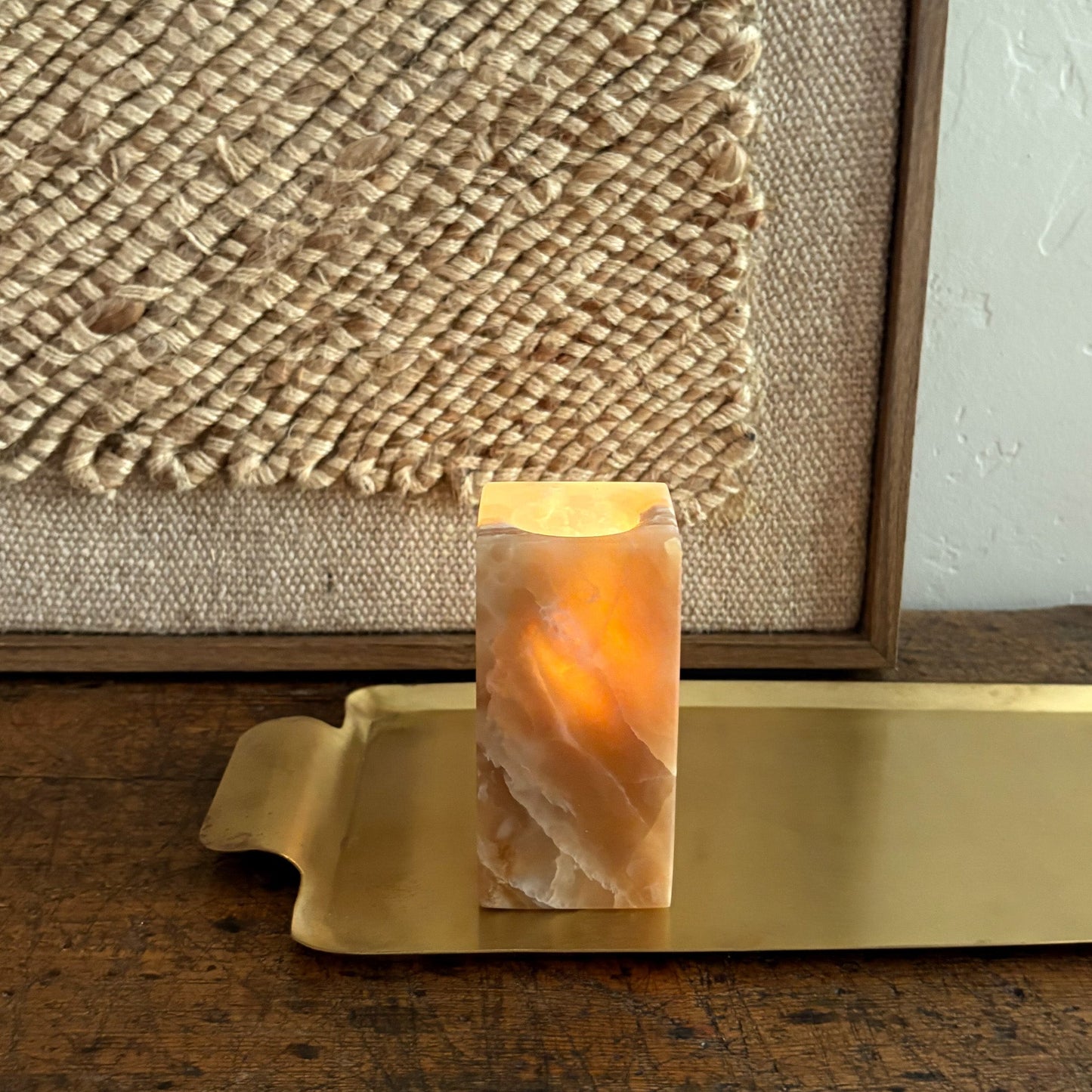 neutral candle holder