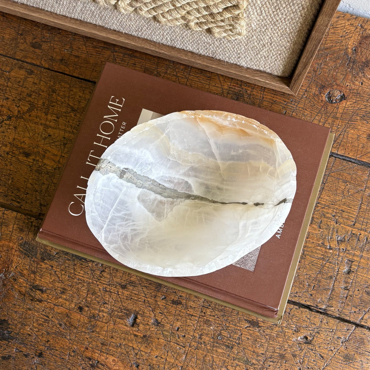 neutral onyx bowl
