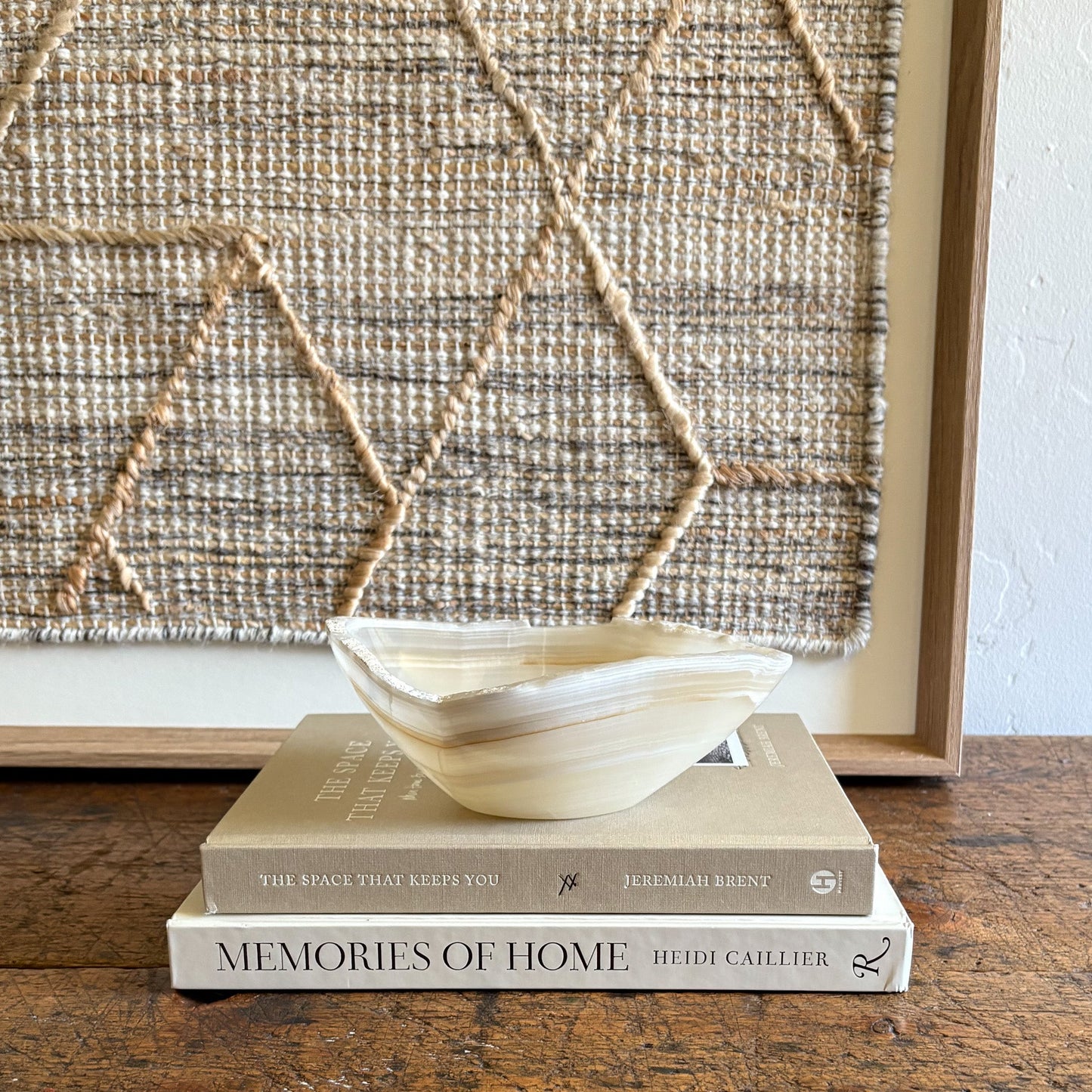 neutral onyx bowl, natural home accents