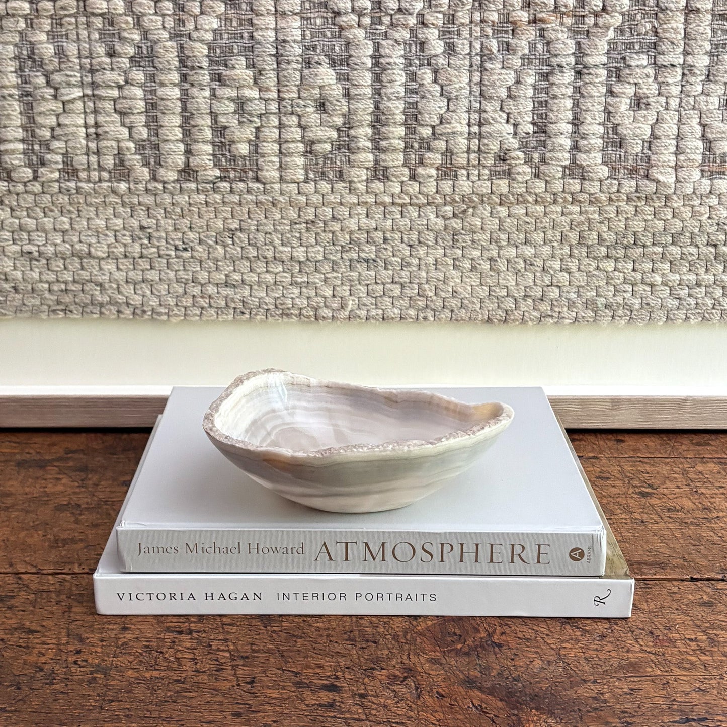neutral onyx bowl