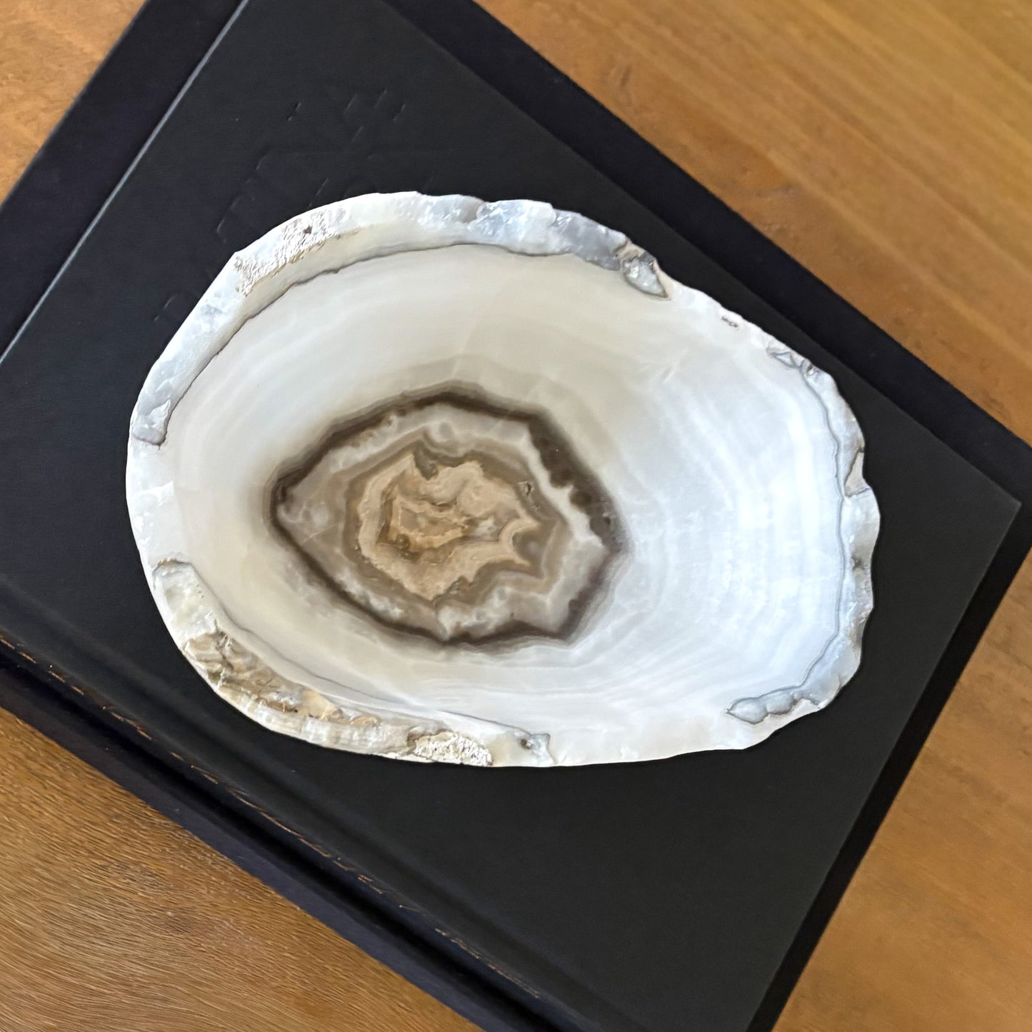 Natural pattern in hand carved grey onyx bowl