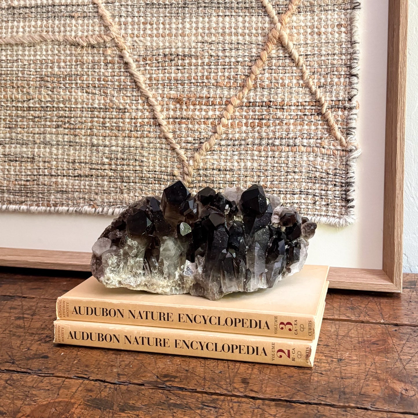 decorative quartz crystal
