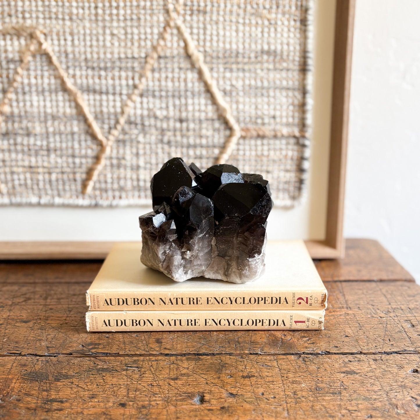 crystal decor, neutral home accents