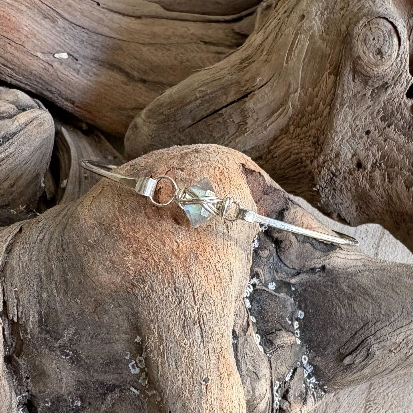 modern gemstone jewelry