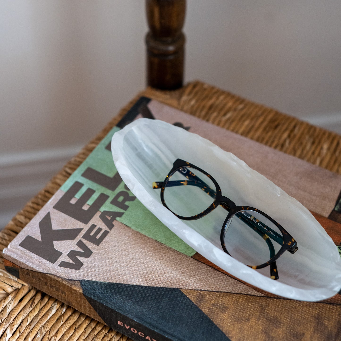 Decorative white onyx bowl for shelf styling, coffee tables, and modern interiors