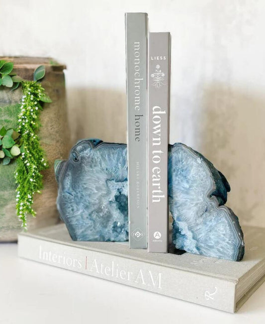 Natural Harmony: Mixing Agate Bookends with Lush Greenery