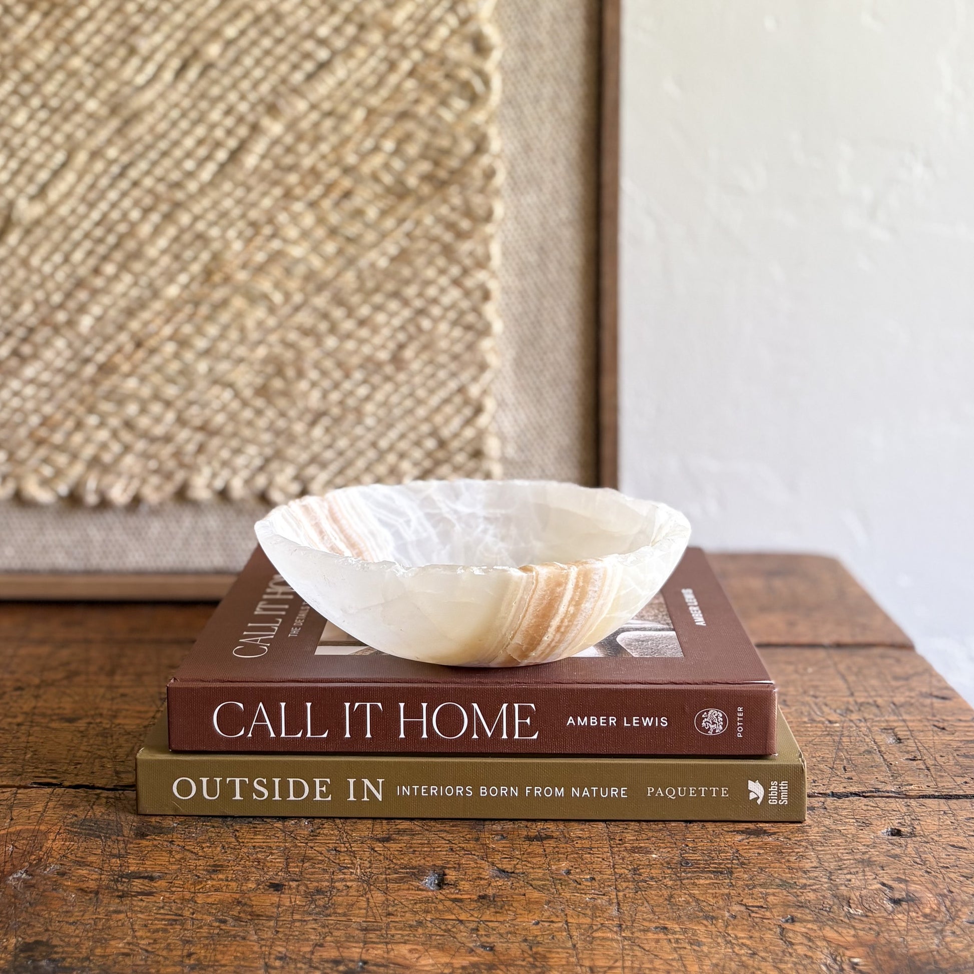 neutral home accents