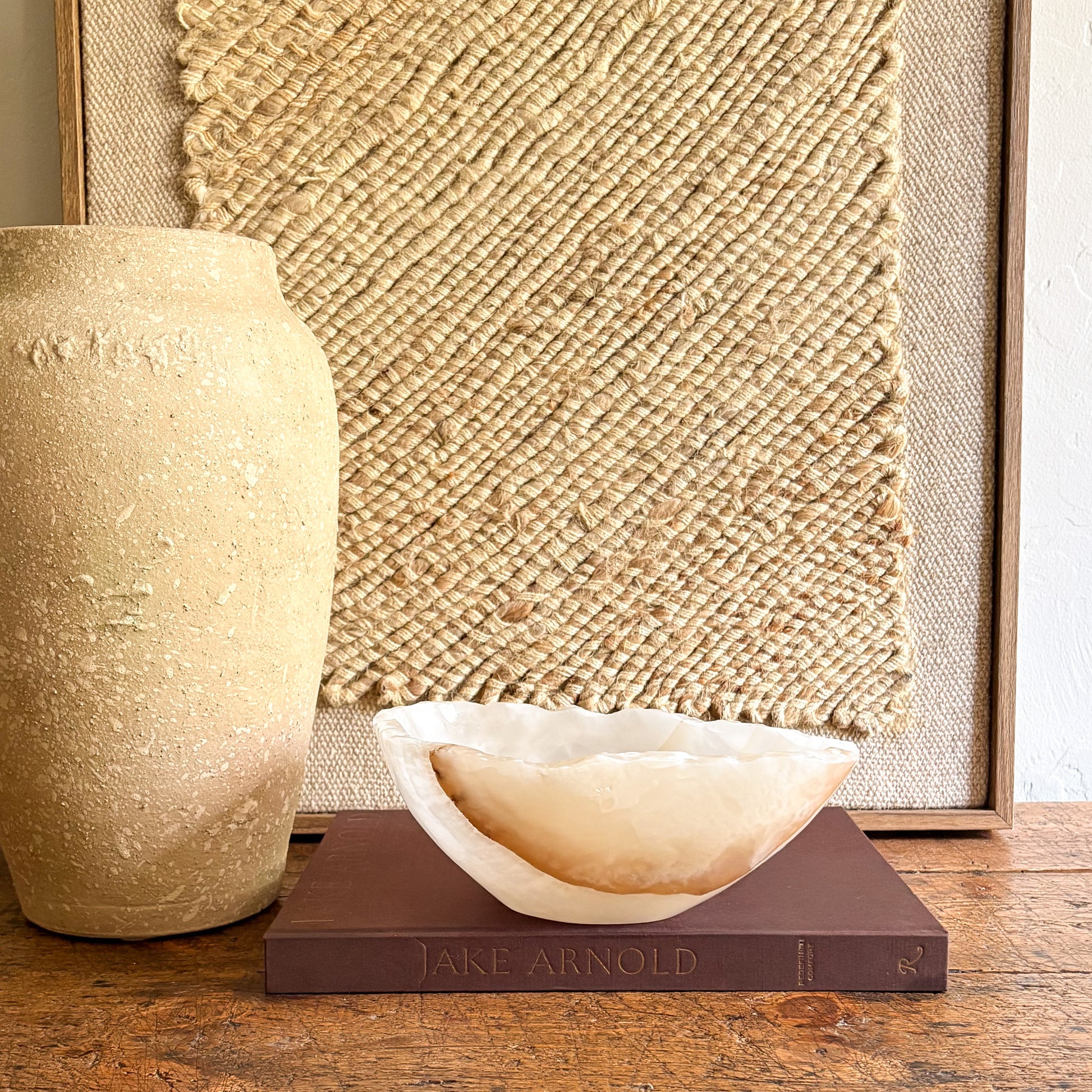 brown and white onyx coffee table bowl