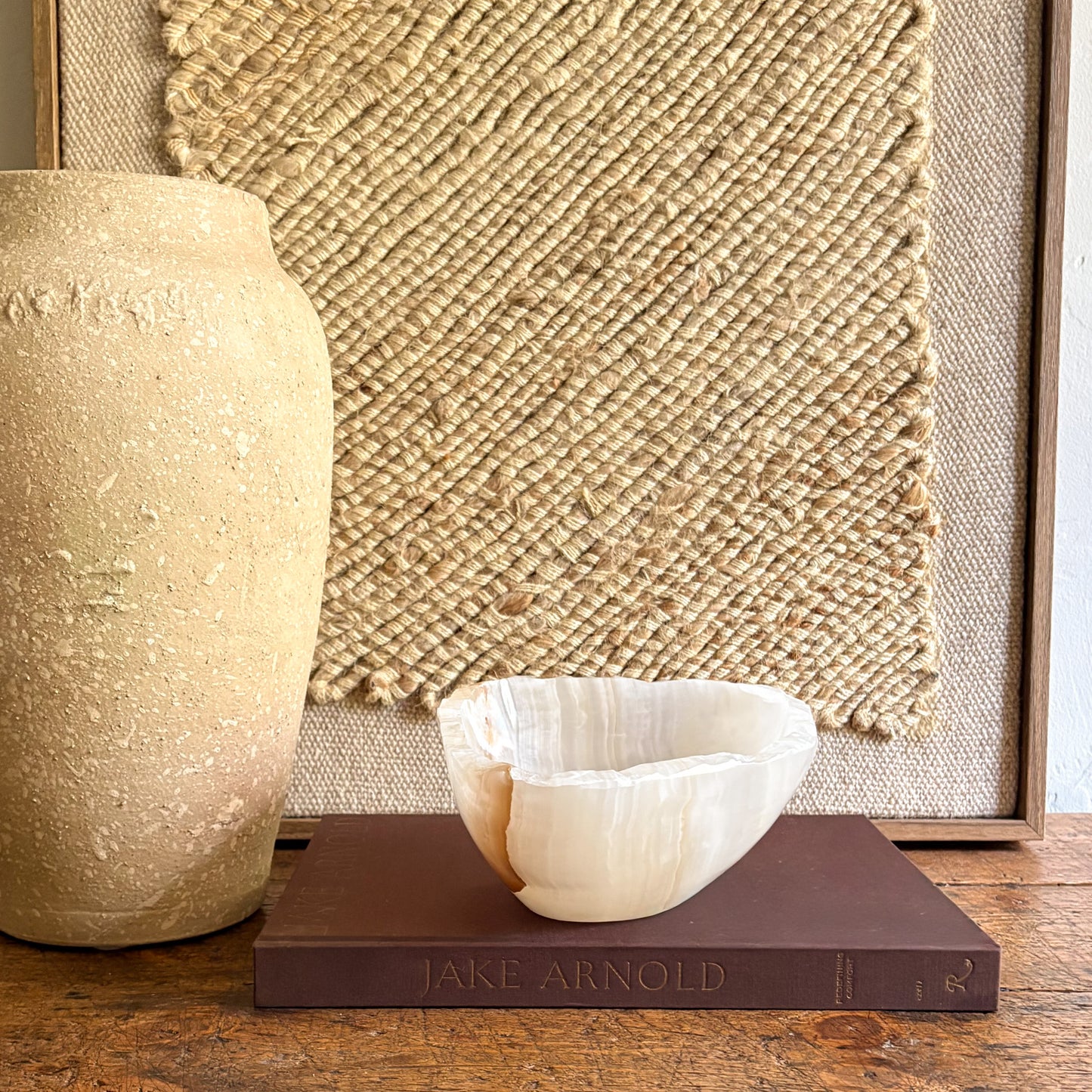 brown and white onyx coffee table bowl