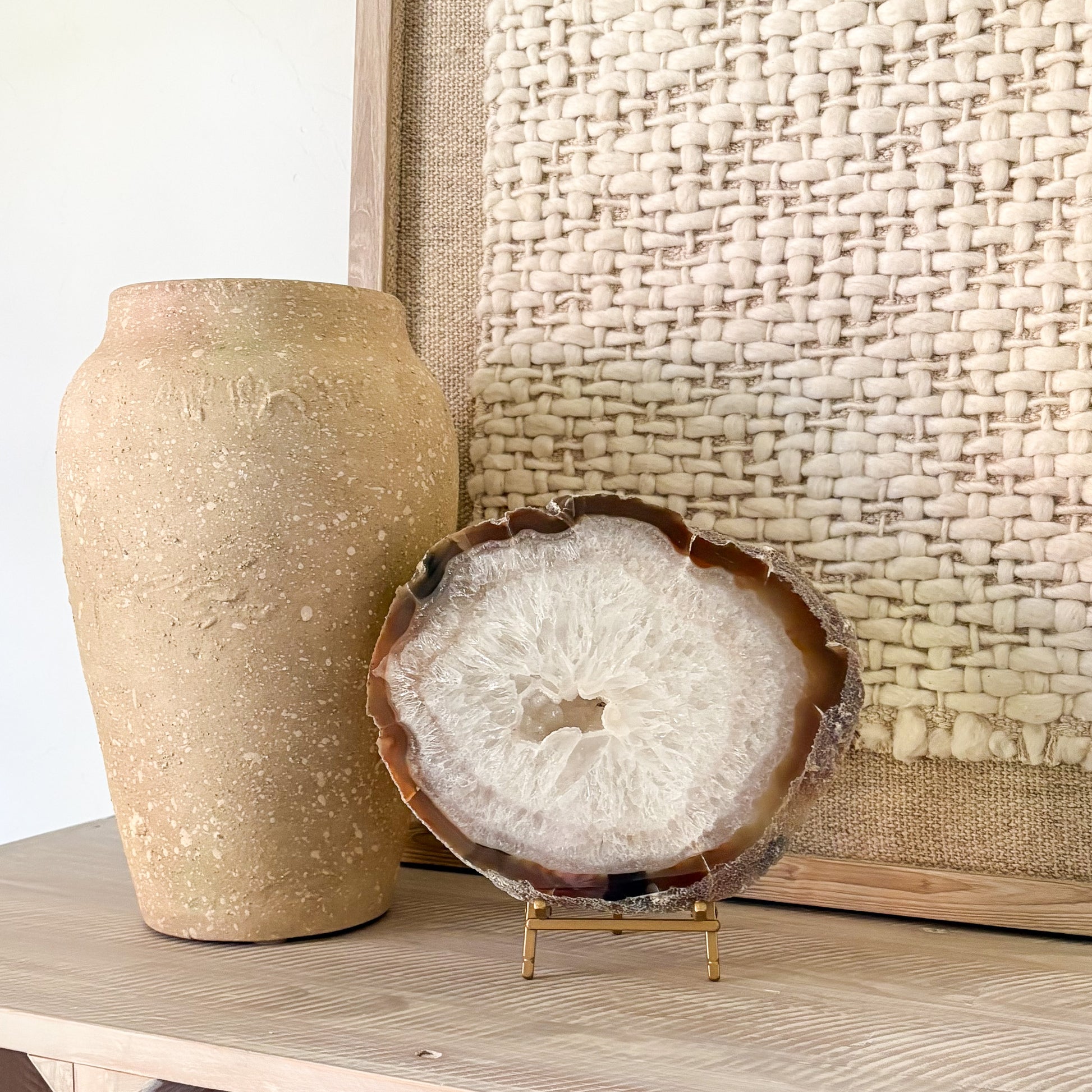decorative brown and white agate slab