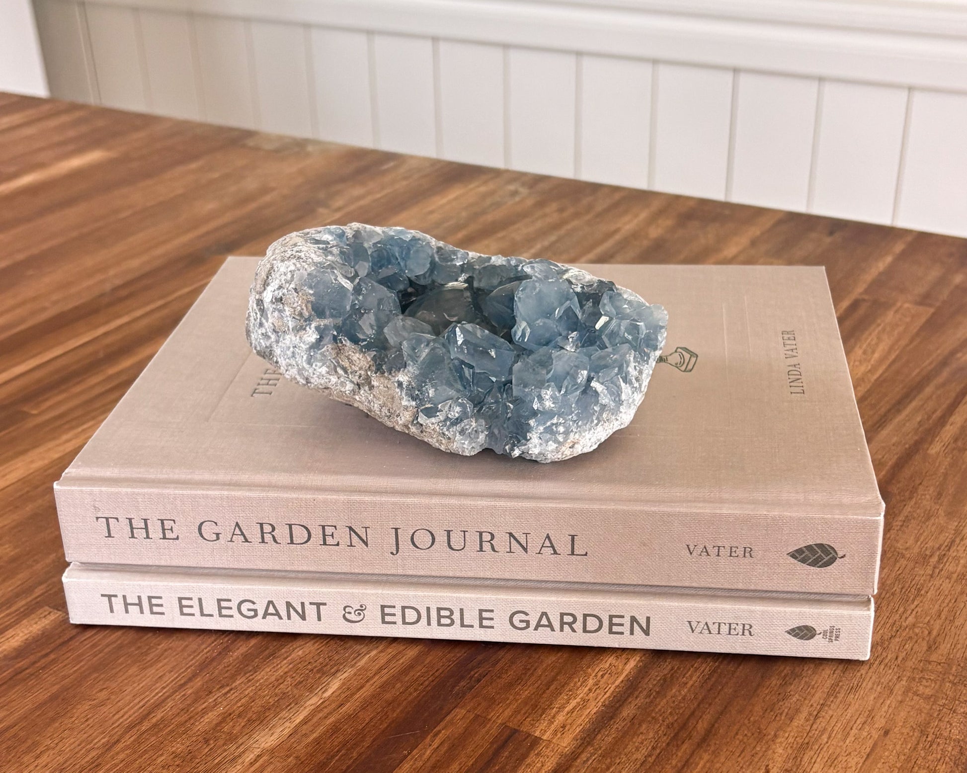 Blue celestite crystal cluster decorative mineral specimen