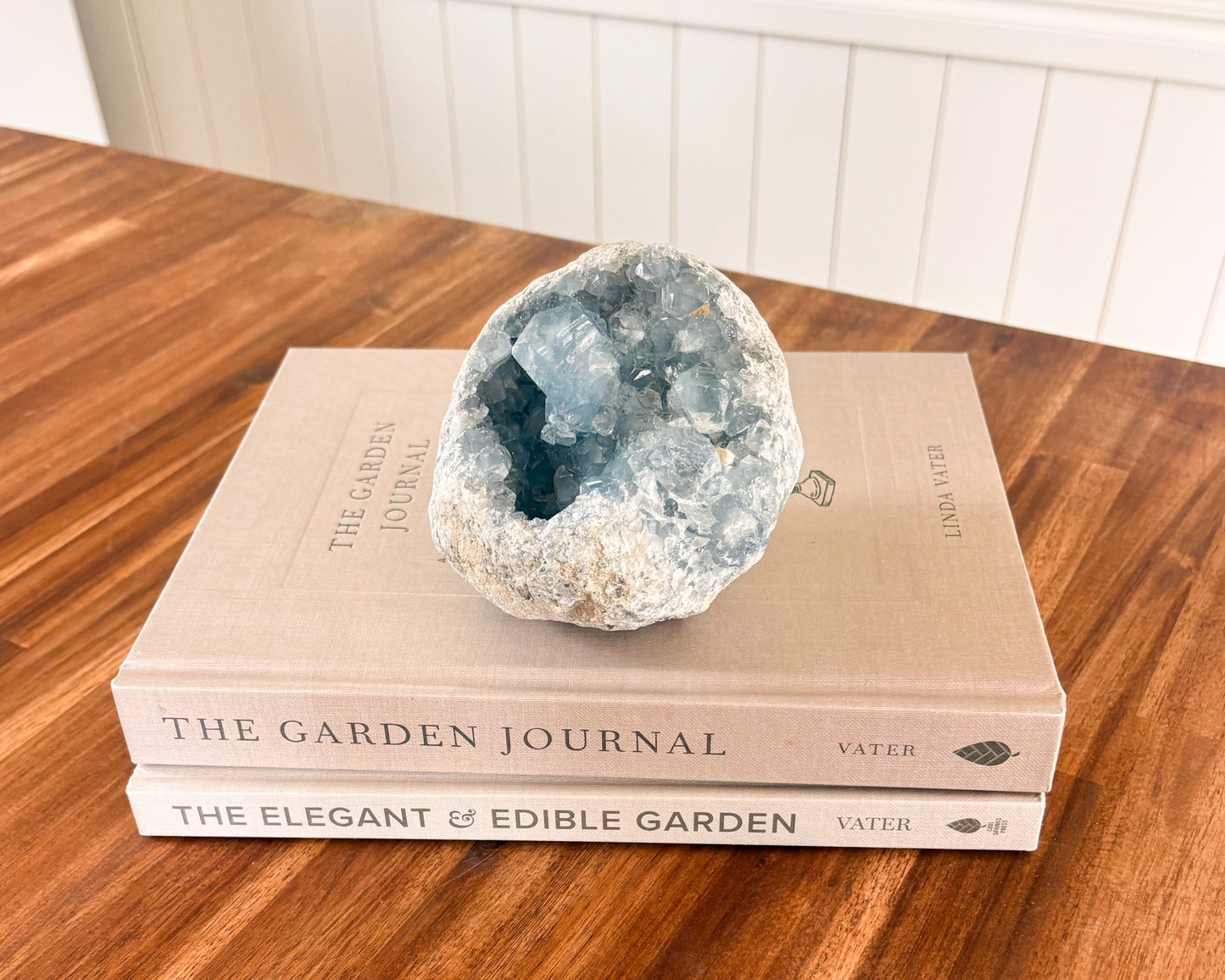 Blue celestite crystal cluster decorative mineral specimen