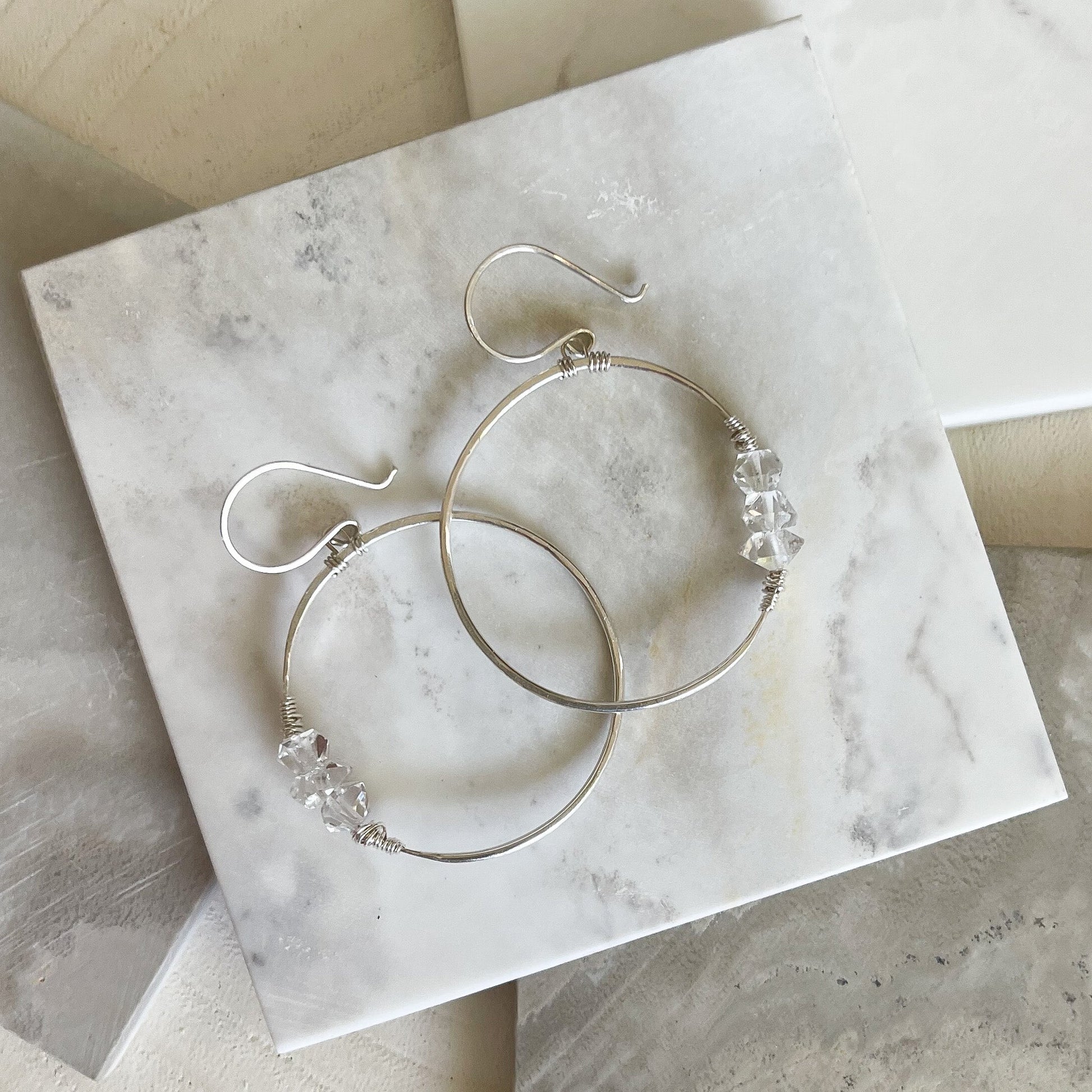 natural quartz crystal sterling silver hoop earrings, modern gemstone earrings, herkimer diamond earrings, herkimer diamond jewelry