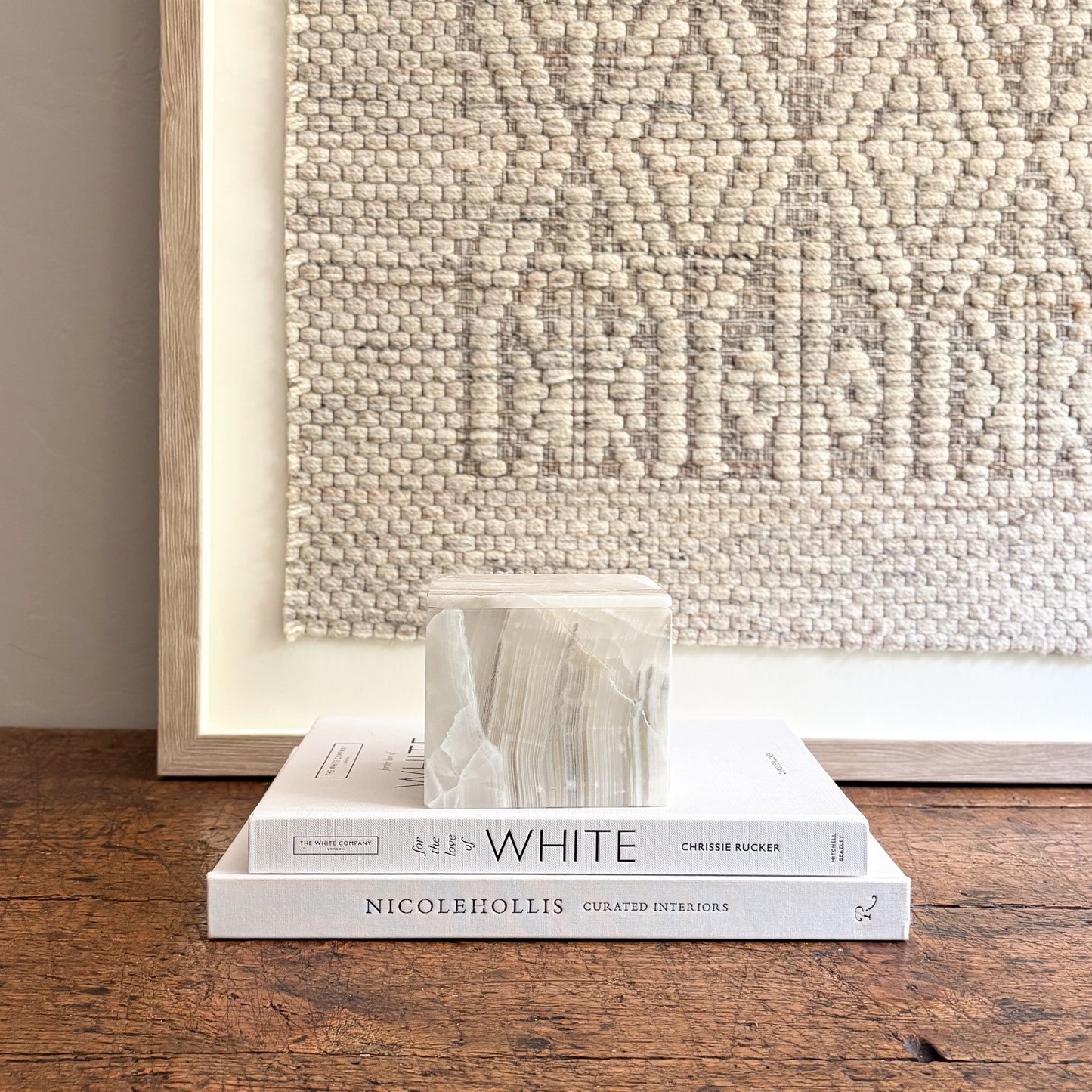 neutral home accents