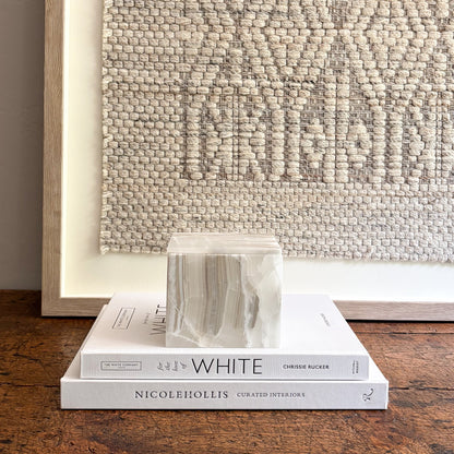 neutral onyx box