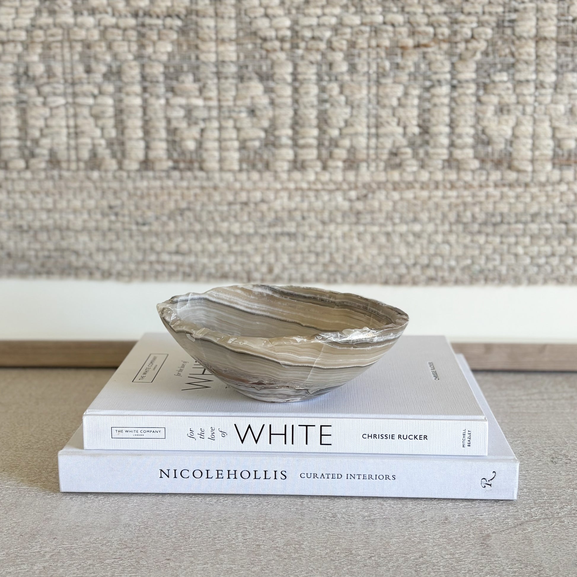 onyx accent bowl
