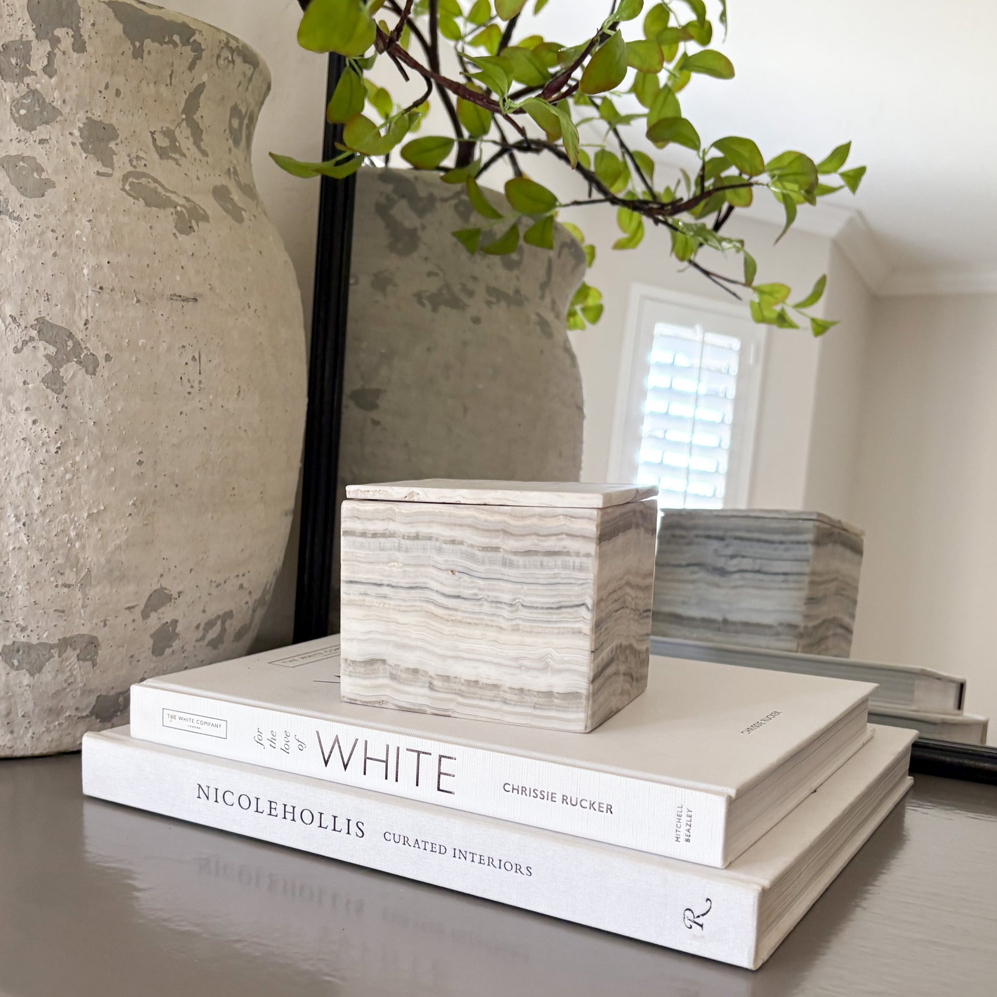 neutral home decor, natural home accents