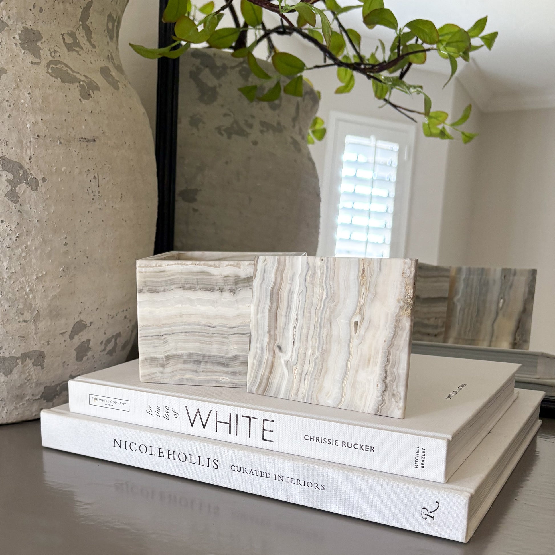 modern organic home decor, decoartive onyx box