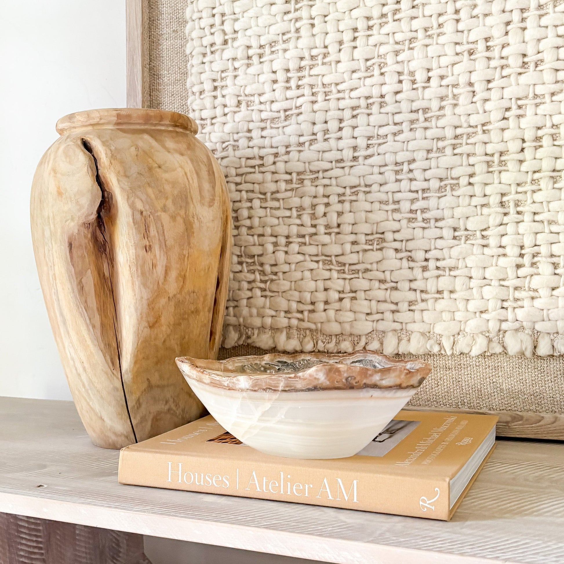 neutral home decor