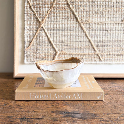 neutral home accents