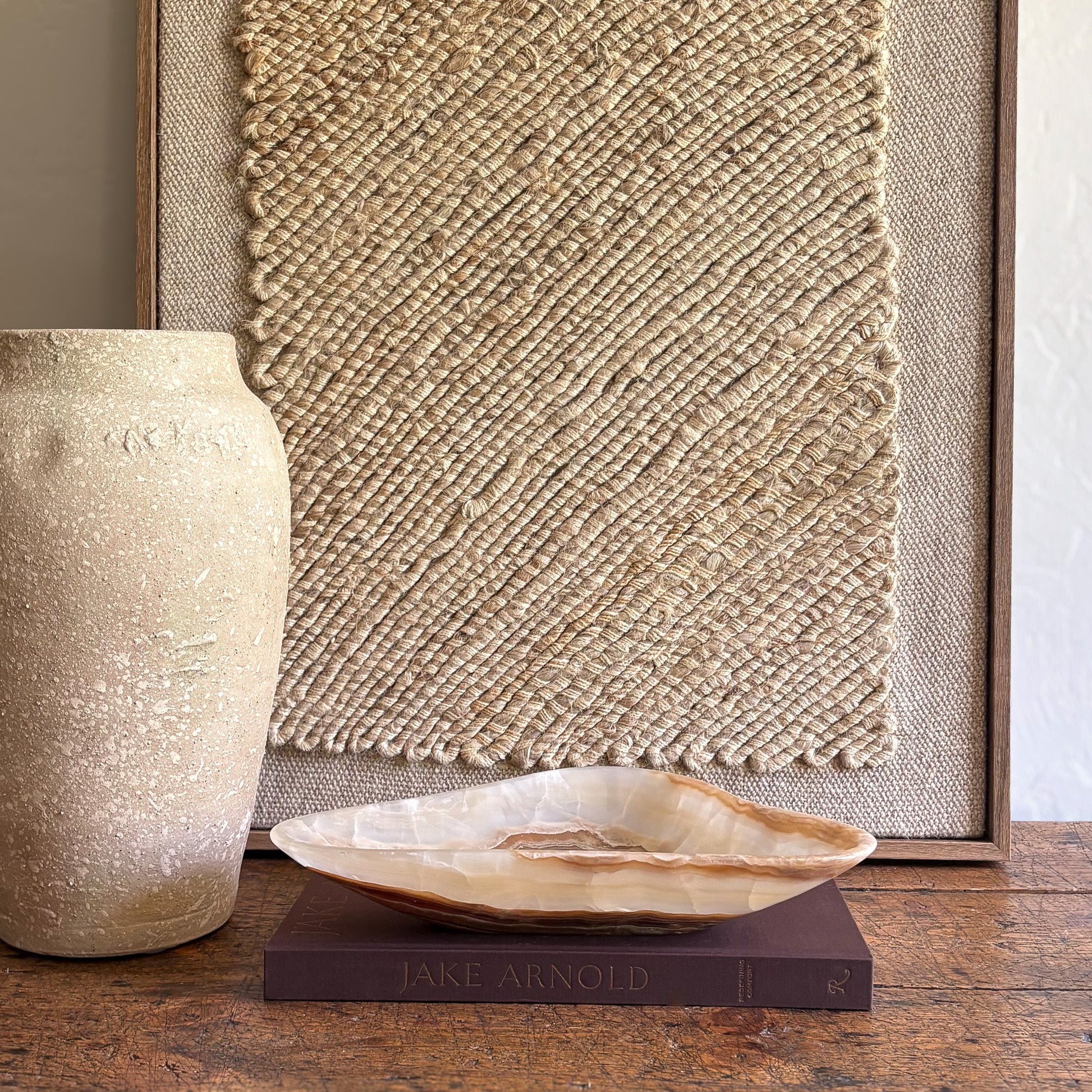 decorative brown and white onyx bowl