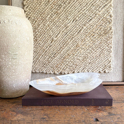 white and brown onyx coffee table bowl