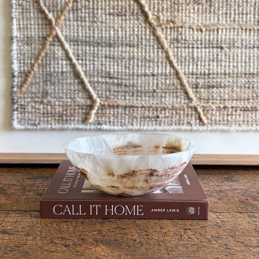 white and brown onyx accent bowl