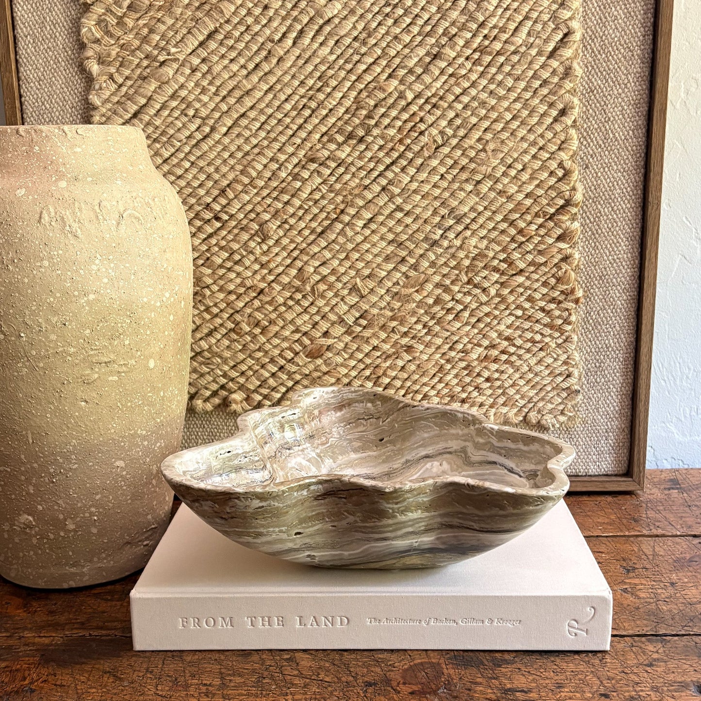 neutral onyx bowl