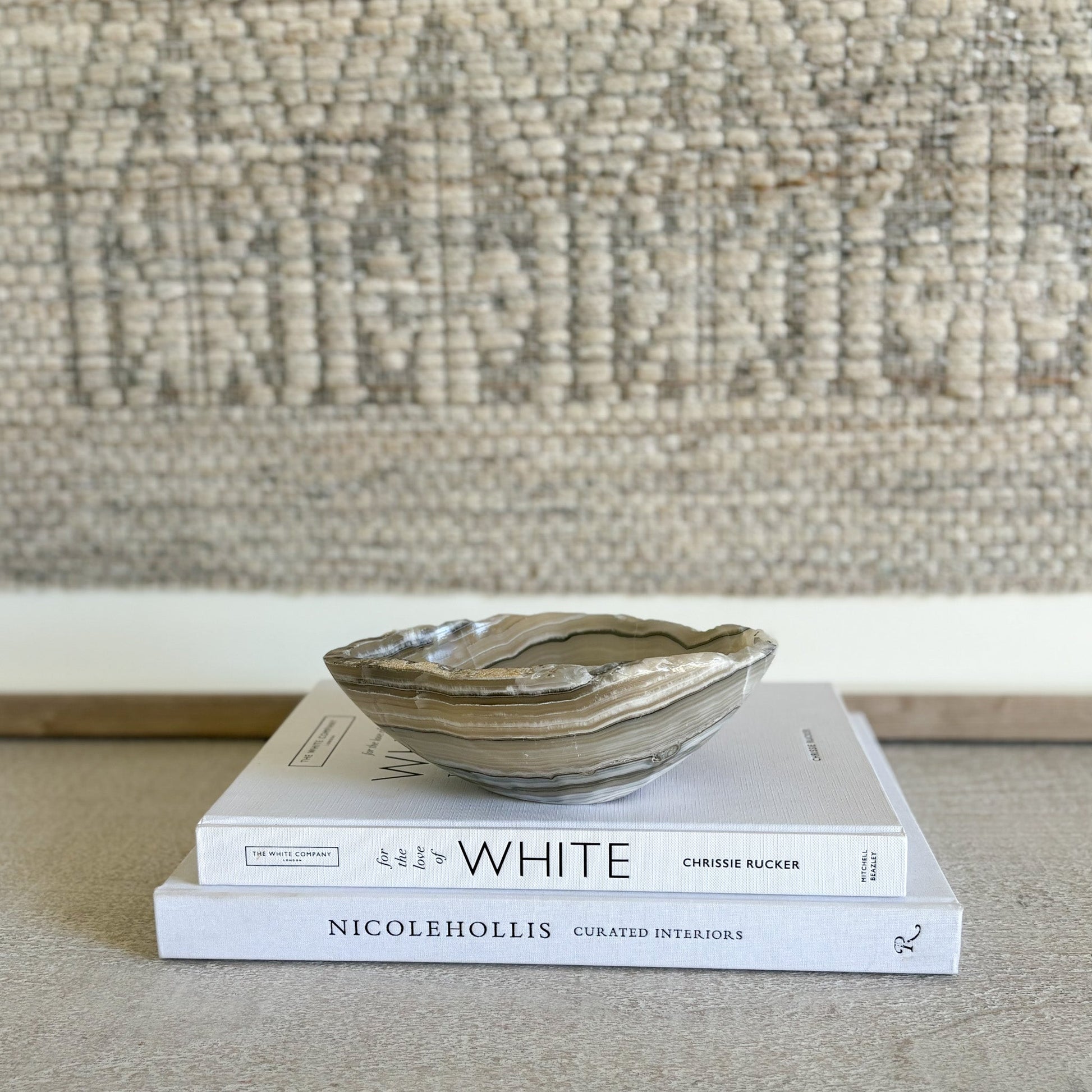 neutral home accents