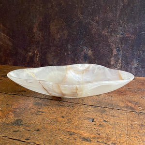 white natural onux stone bowl, onyx statment bowl