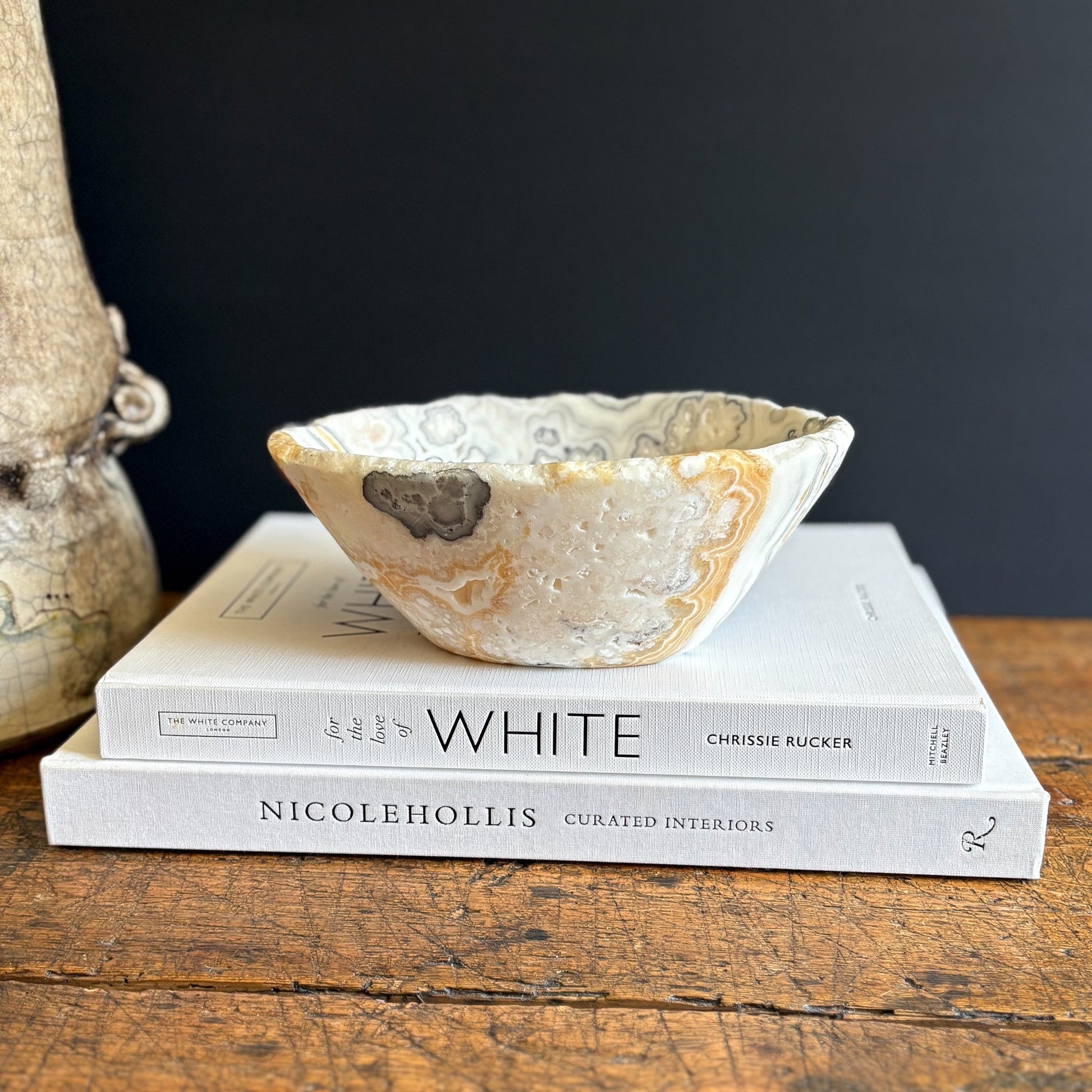 white, black and yellow onyx bowl, onyx coffee table bowl