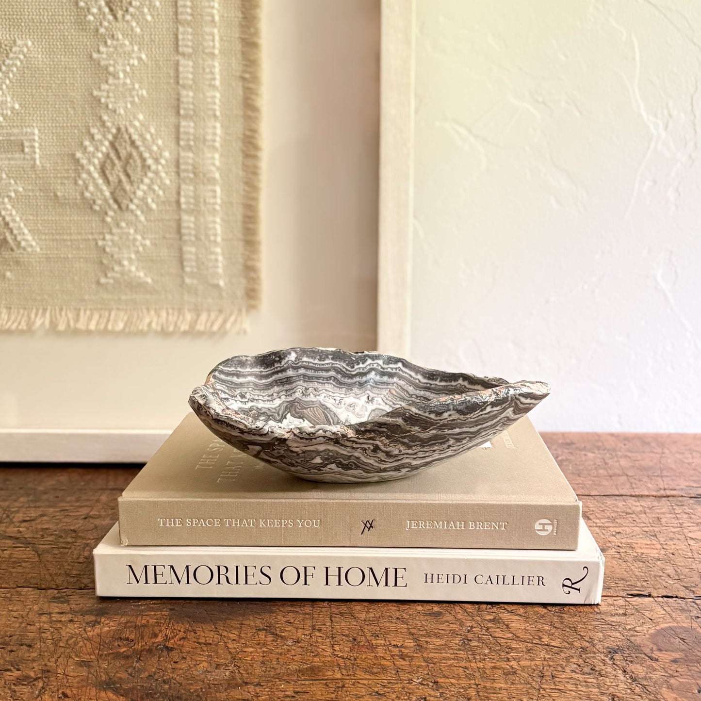black and white onyx accent bowl
