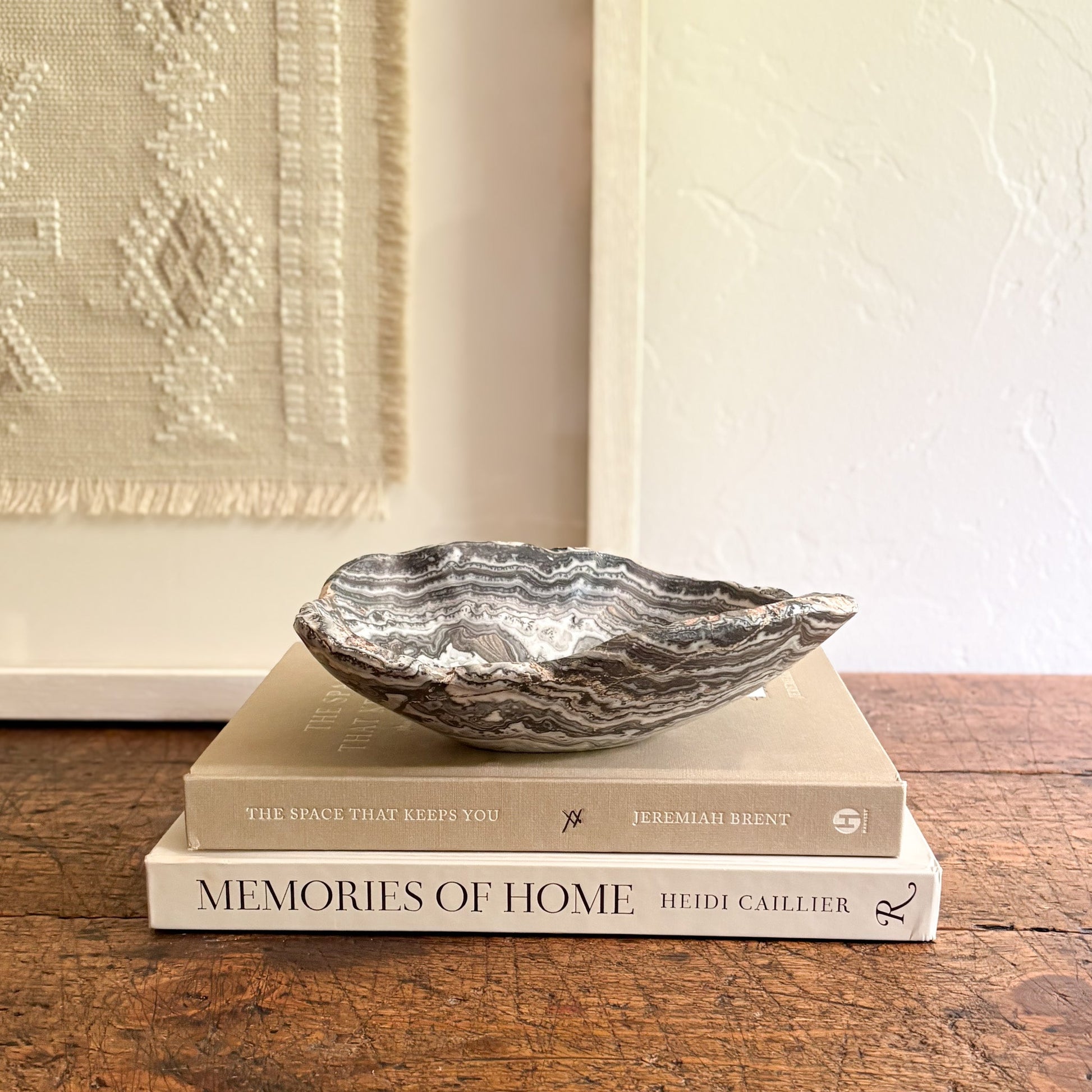 black and white onyx accent bowl