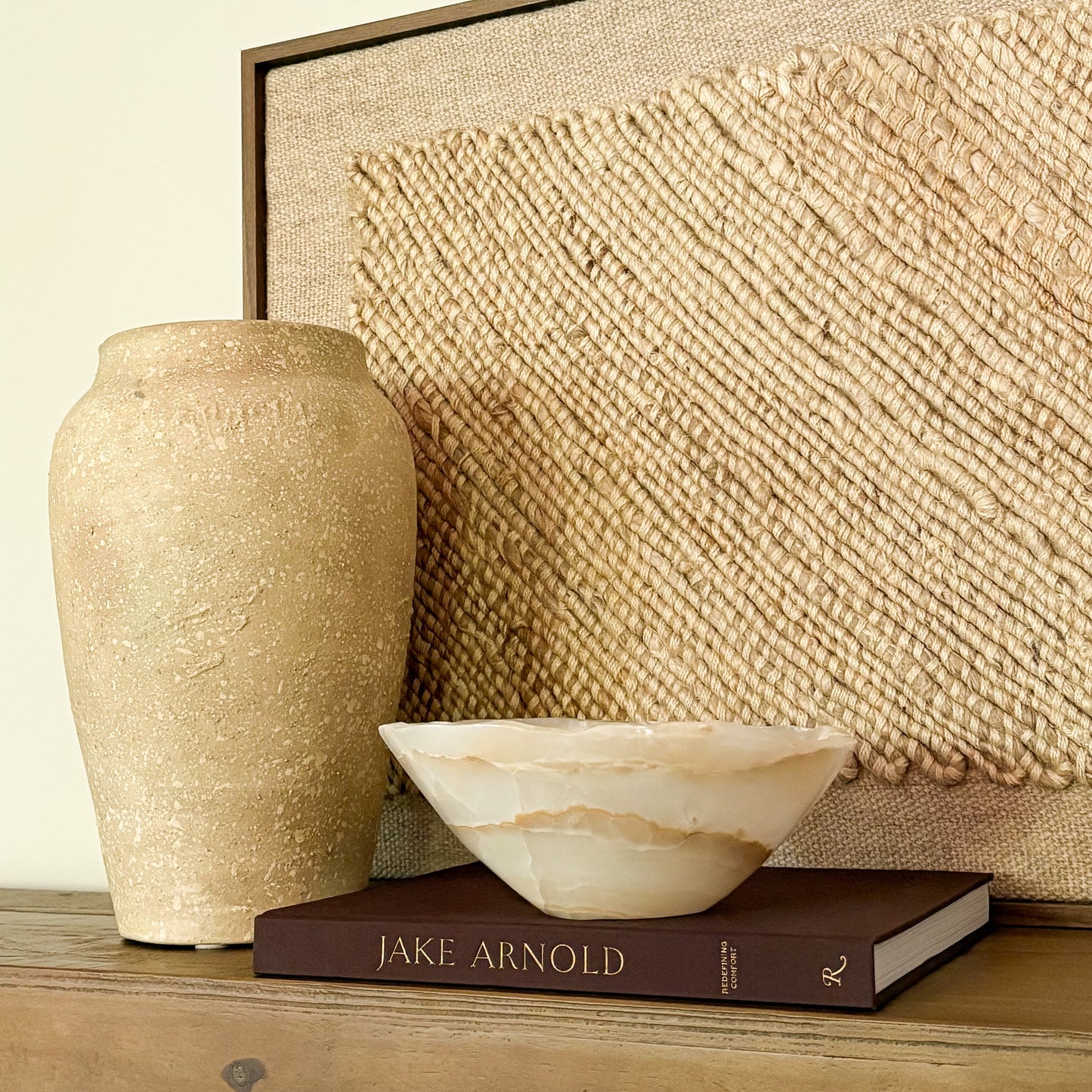 Amber onyx bowl used as elegant centerpiece decor
