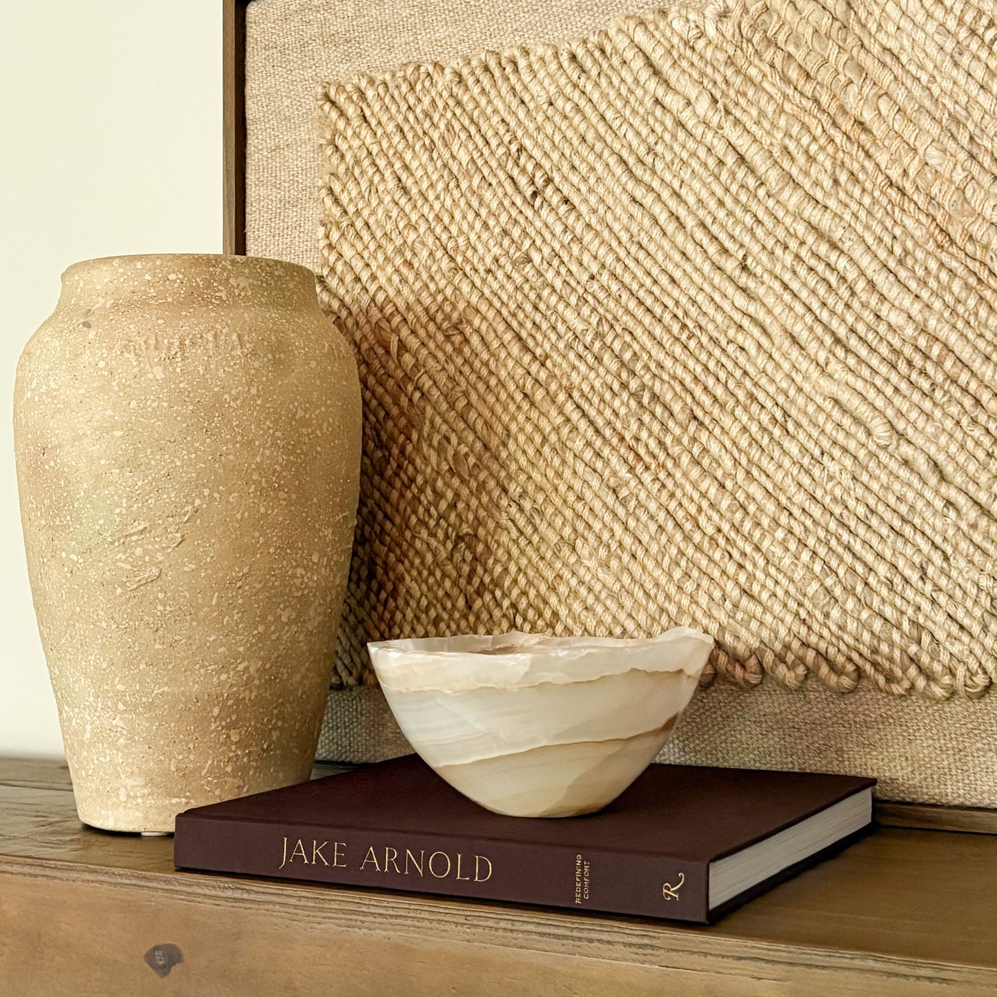 Natural stone onyx bowl for coffee table centerpiece