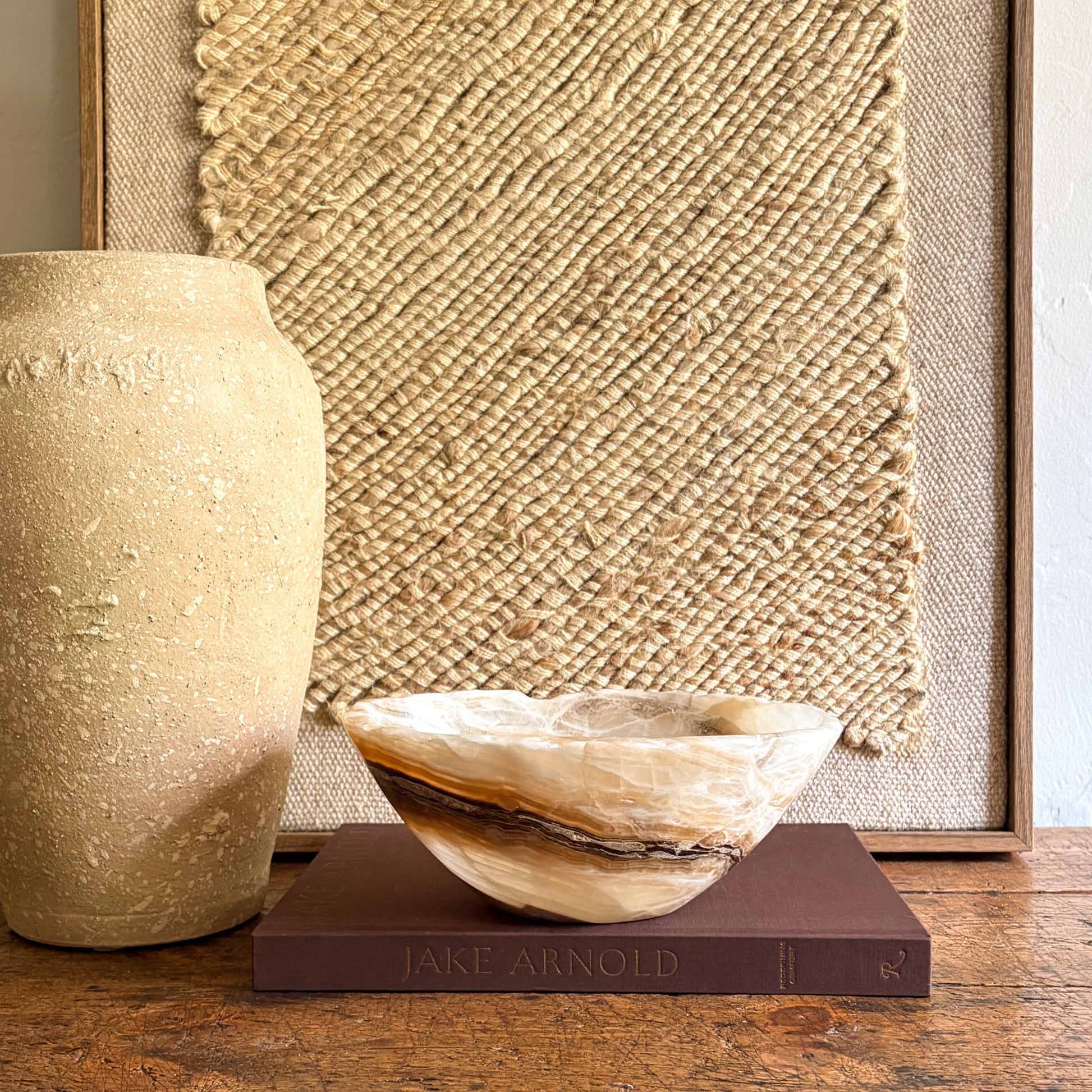 brown and white decorative onyx bowl