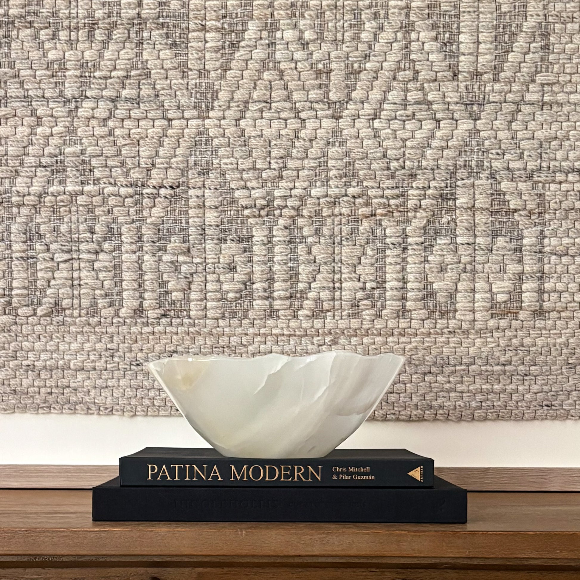 Luxury white onyx decorative bowl featuring organic stone patterns